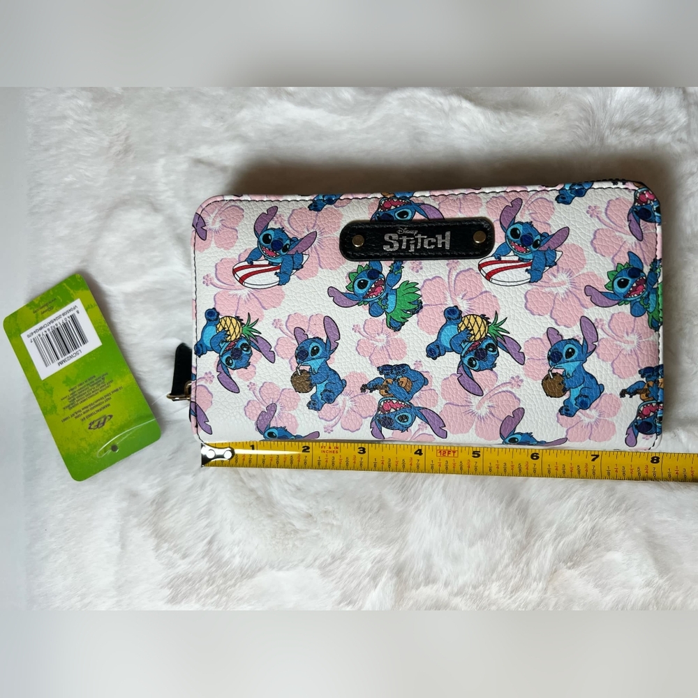 Disney Stitch White And Pink All Over Print Wristlet Wallet NWT